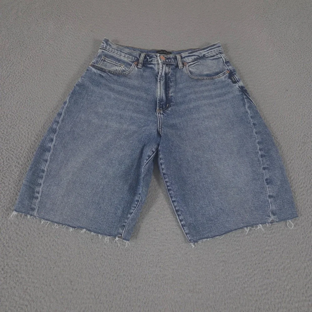 Silver Jeans Co Shorts Womens 28 Blue Curve Bermuda Raw Hem Barrel Leg Denim